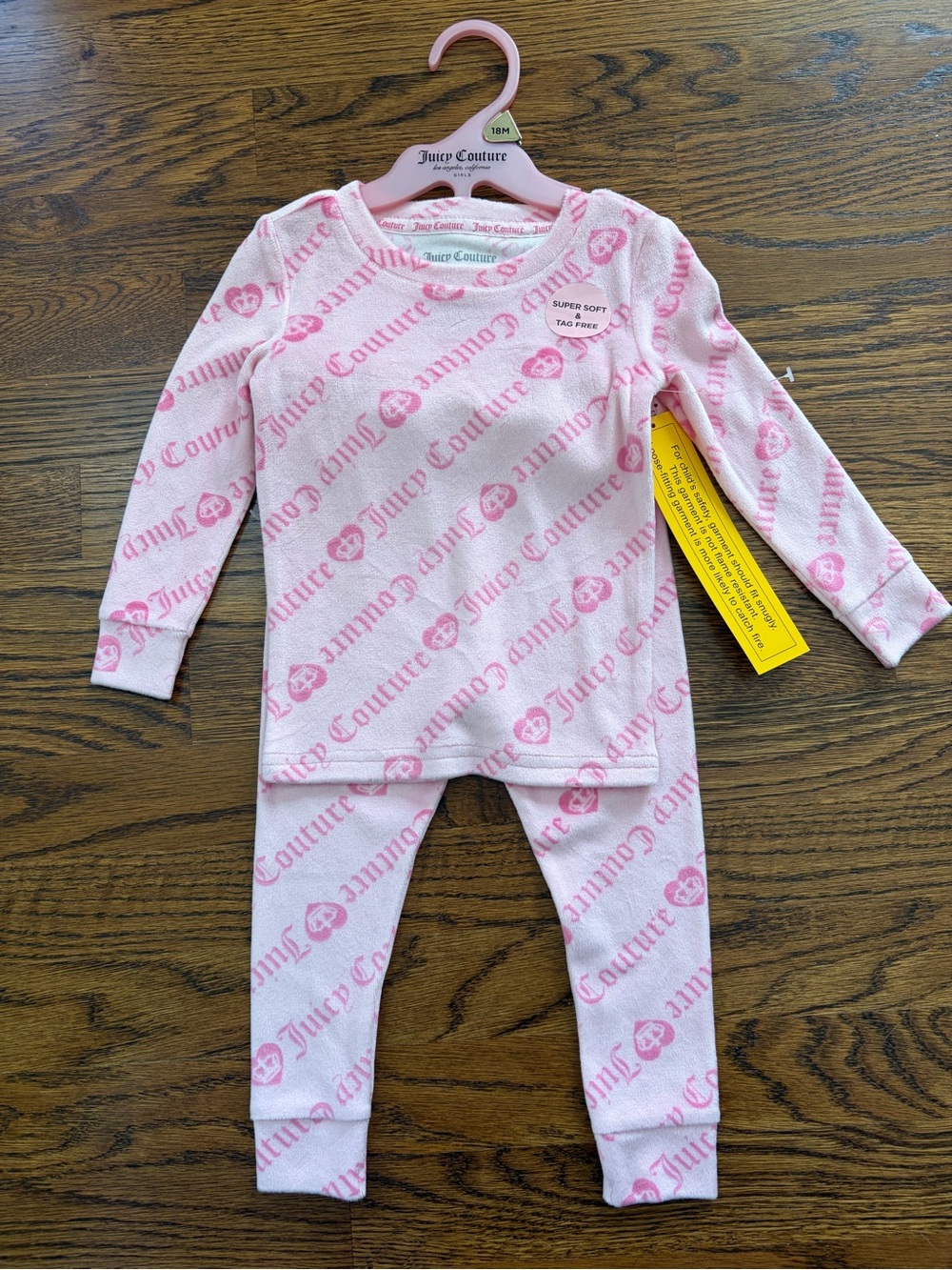 Juicy Couture Pink All-Over Logo Kids Pajama Set, 18M, NWT
